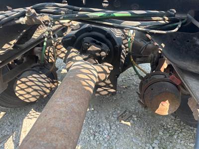 Spicer N340 Front Differential for a International 8200