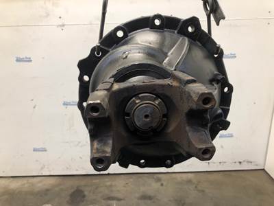 Axle Alliance RT40.0-4 Rear Differential for a Freightliner Cascadia