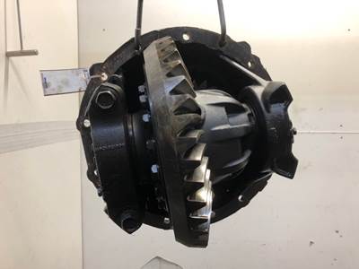 Axle Alliance RT40.0-4 Rear Differential for a Freightliner Cascadia