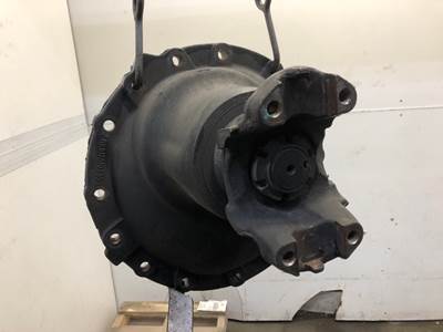 Axle Alliance RT40.0-4 Rear Differential for a Freightliner Cascadia