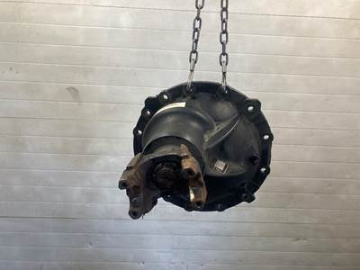 Axle Alliance RT40.0-4 Rear Differential for a Freightliner Cascadia