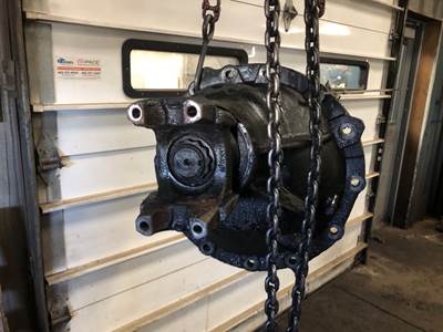 Axle Alliance RT40.0-4 Rear Differential for a Freightliner C120 Century