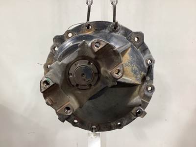 Axle Alliance RT40.0-4 Rear Differential for a Freightliner Cascadia