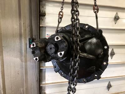 Axle Alliance RT40.0-4 Rear Differential for a Freightliner Cascadia