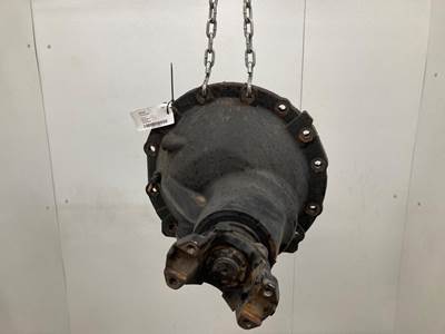 Axle Alliance RT40.0-4 Rear Differential for a Freightliner Cascadia