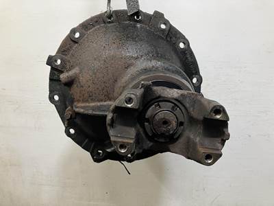 Axle Alliance RT44.0-4 Rear Differential for a Freightliner Cascadia
