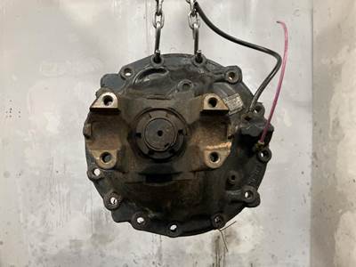 Detroit RT40-NFD Rear Differential for a Freightliner Cascadia