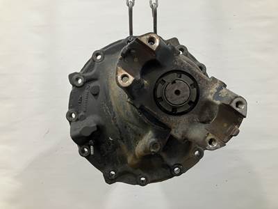 Detroit RT40-NFD Rear Differential for a Freightliner Cascadia