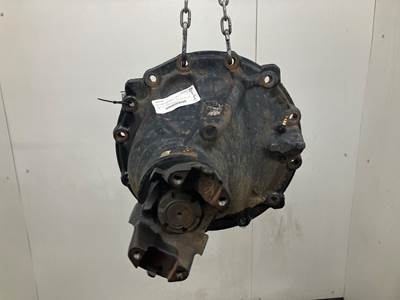 Detroit RT40-NFD Rear Differential for a Freightliner Cascadia