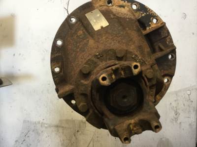 Eaton 17060S Rear Differential for a International 4300