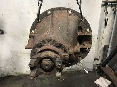 Eaton 17060S Rear Differential for a International 4300