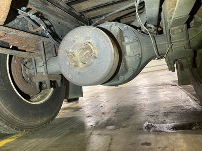 Eaton 17060S Rear Differential for a International Durastar (4300)