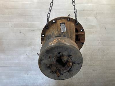 Eaton 17060S Rear Differential for a International Durastar (4300)