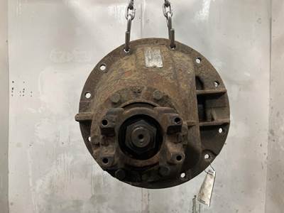 Eaton 17060S Rear Differential for a International 4300