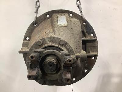 Eaton 17060S Rear Differential for a International 4300