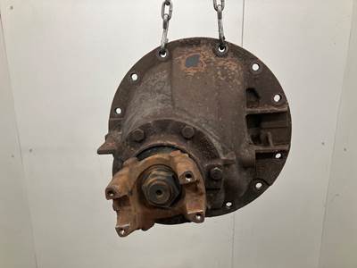 Eaton 17060S Rear Differential for a International 4300
