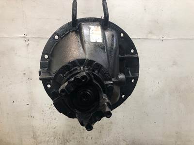 Eaton 17060S Rear Differential for a International 4300