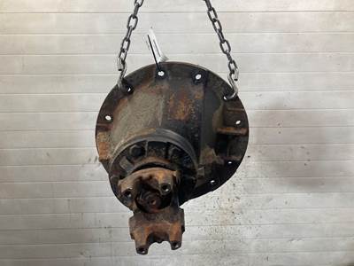 Eaton 19055S Rear Differential for a GMC Topkick
