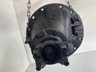 Eaton RS404 Rear Differential for a International 3800
