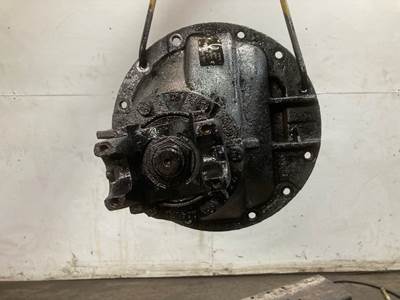Eaton 19060S Rear Differential for a GMC C7500