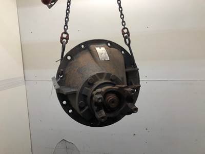Eaton 19060S Rear Differential for a GMC C7500