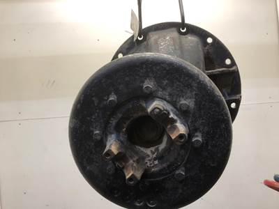 Eaton 19060S Rear Differential for a Ford F650