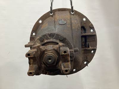 Eaton 19060S Rear Differential for a GMC C7500