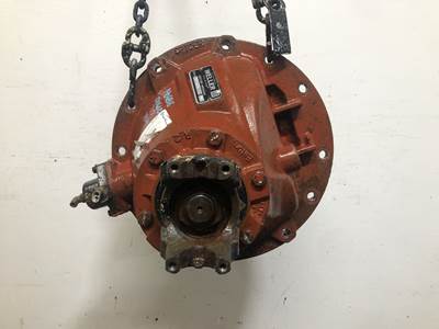 Eaton 21060D Rear Differential for a Chevrolet C7500