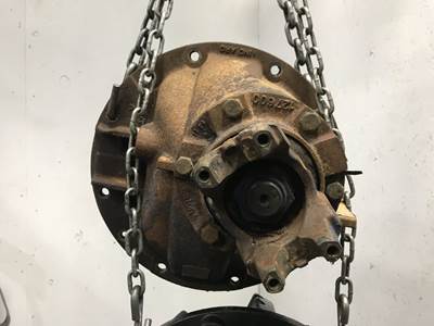 Eaton 21060S Rear Differential for a International 4300