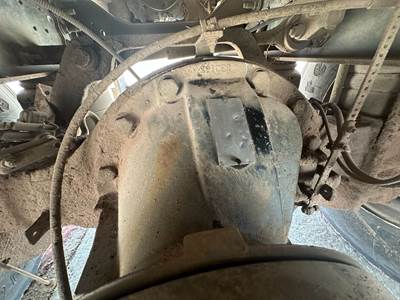 Eaton 21060S Rear Differential for a Ford F750