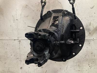 Eaton 23060SH Rear Differential for a International Durastar (4400)