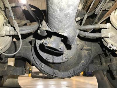 Eaton 23090S Rear Differential for a International 4400