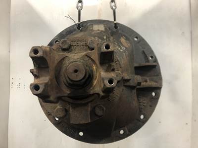 Eaton 26105S Rear Differential for a Crane Carrier (Ccc) Truck