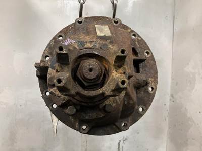 Eaton P20060 Rear Differential for a Kenworth T370
