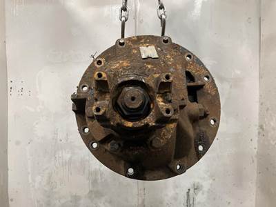 Eaton P20060 Rear Differential for a Kenworth T370