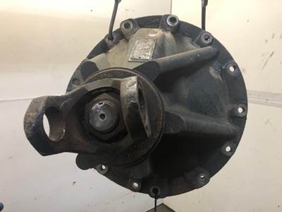 Eaton R46-170 Rear Differential for a Kenworth W900S