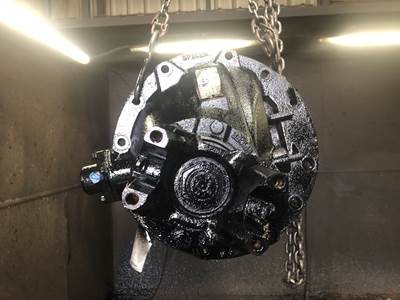 Eaton RD405 Rear Differential for a International Workstar