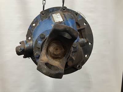 Eaton RDP41 Rear Differential for a Peterbilt 367