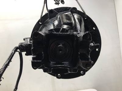 Eaton RDP41 Rear Differential for a Peterbilt 384