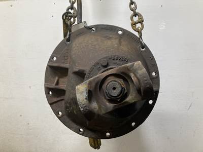 Eaton RP402 Rear Differential for a Kenworth T600