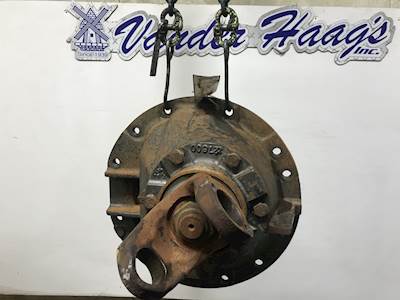 Eaton RS404 Rear Differential for a Kenworth T600