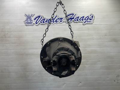 Eaton RS404 Rear Differential for a Kenworth T2000