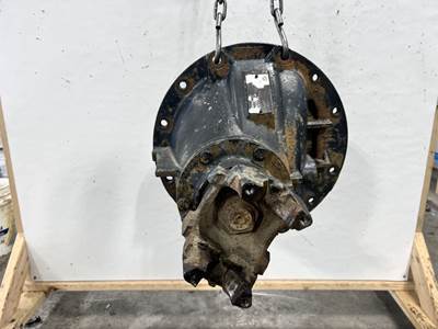 Eaton RS404 Rear Differential for a International Prostar