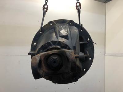 Eaton RS404 Rear Differential for a Freightliner Cascadia