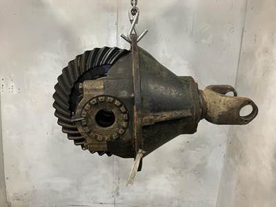 Eaton RS404 Rear Differential for a Ford LTL9000