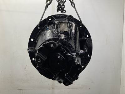 Eaton RS404 Rear Differential for a Freightliner C120 Century