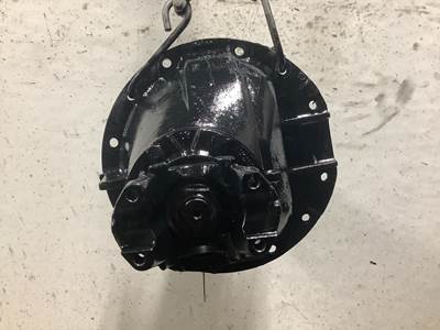 Eaton RS404 Rear Differential for a Freightliner C120 Century