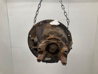 Eaton RS405 Rear Differential for a International 7600