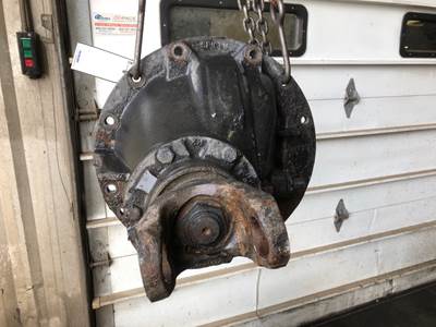 Eaton RSH40 Rear Differential for a Kenworth T800