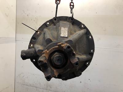 Eaton S23-190 Rear Differential for a Volvo VNM
